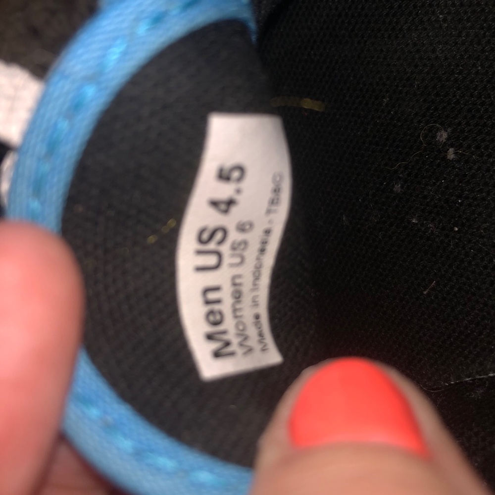 Blue vans - Picture 2 of 2
